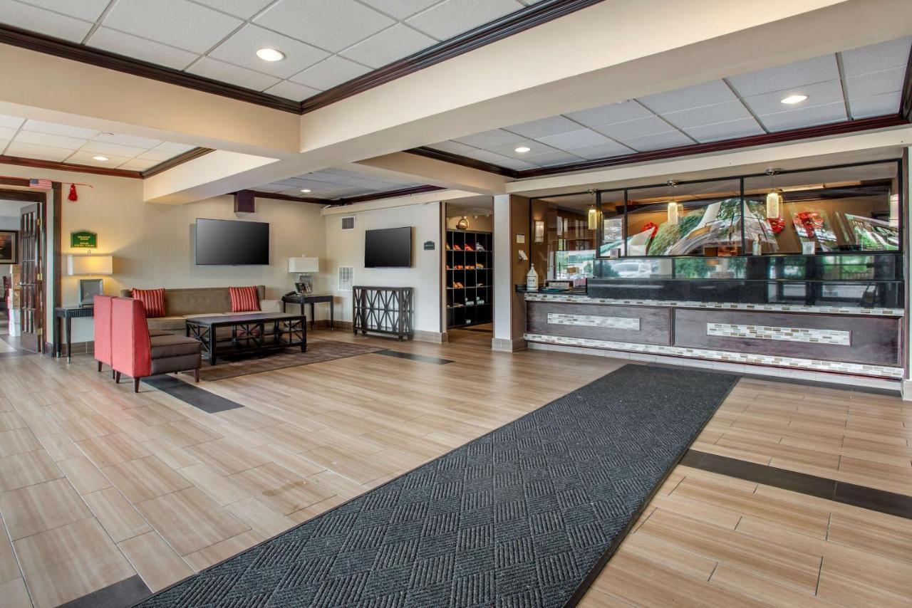 Best Western Fort Washington Inn Екстериор снимка