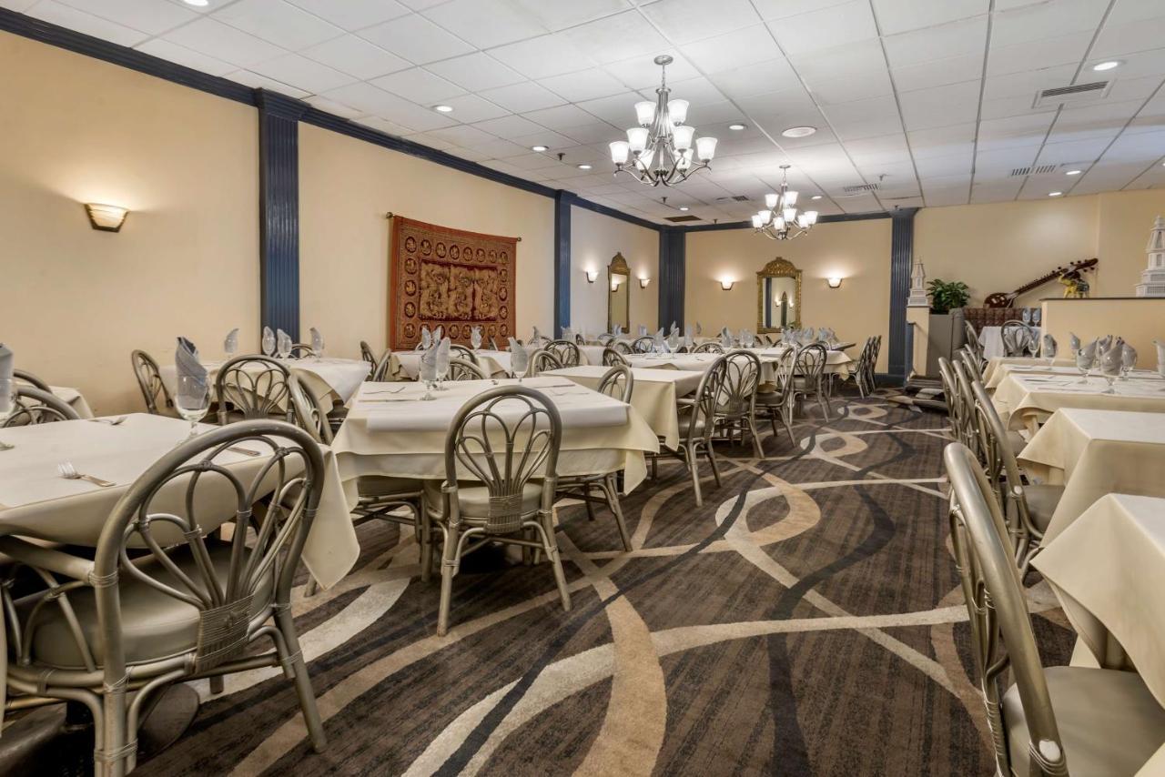 Best Western Fort Washington Inn Екстериор снимка